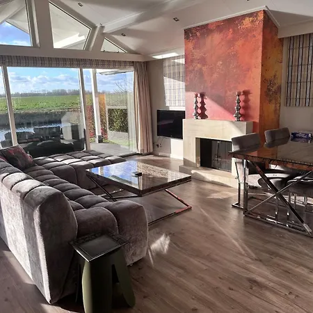 Luxe Recreatie Woning Met Vrij Uitzicht In Kattendijke, Zeeland Dom wakacyjny